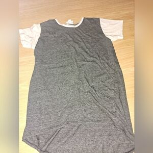 Size 12 lularoe shirt